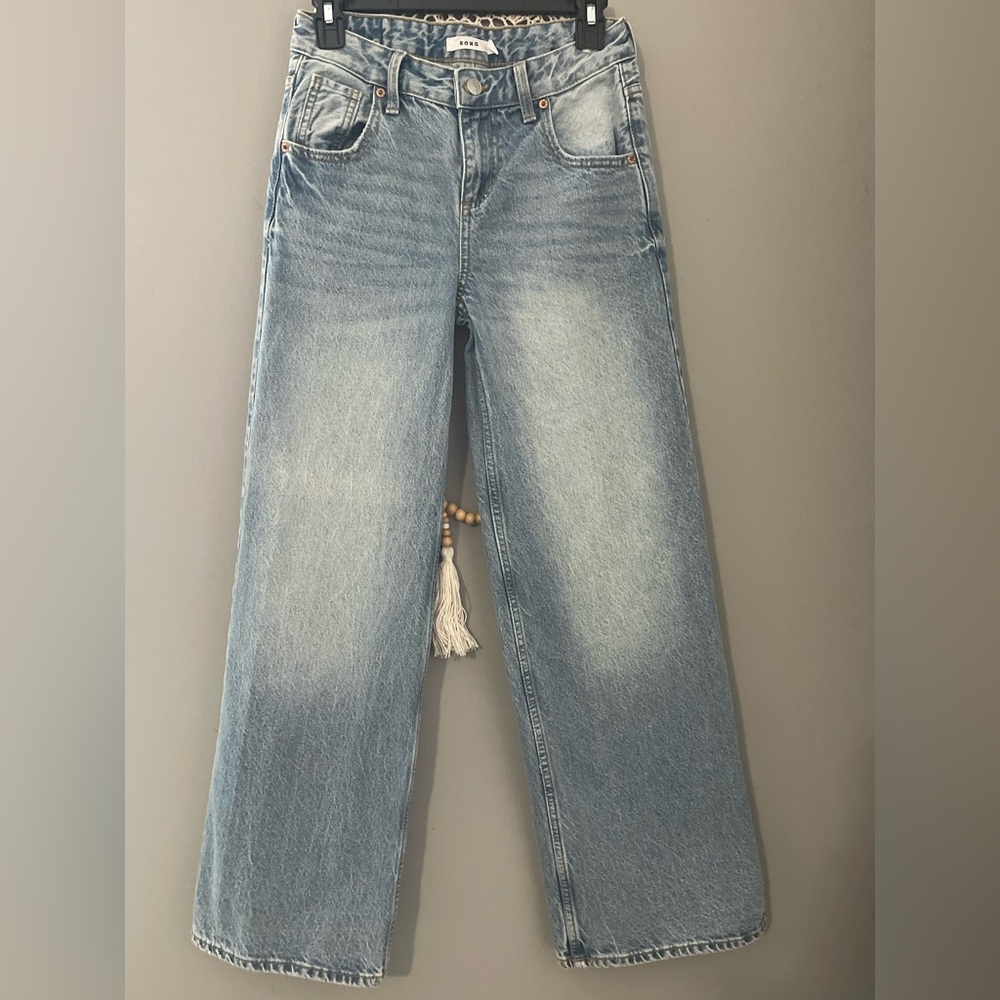 Classic Denim Wide-Leg Jeans